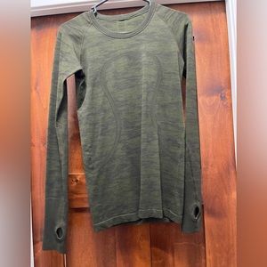Lululemon long sleeve